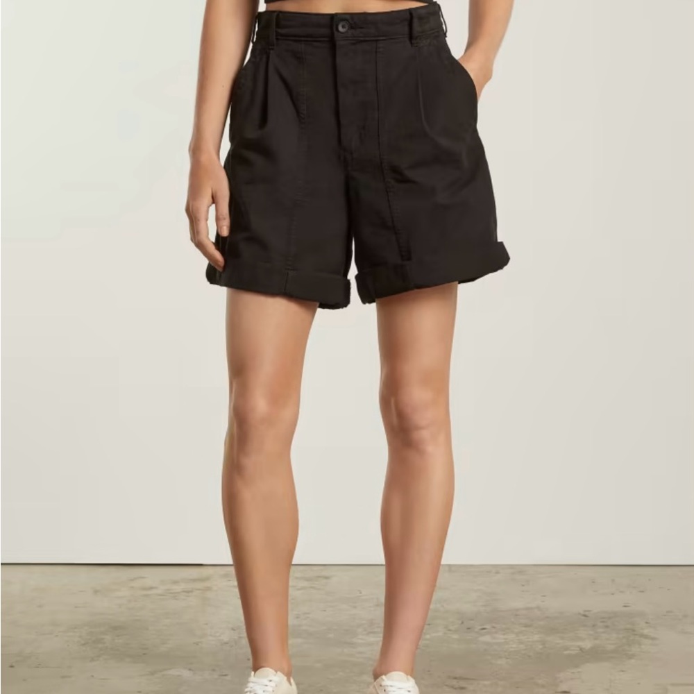 NWT Everlane Organic Cotton Linen Tourist Shorts